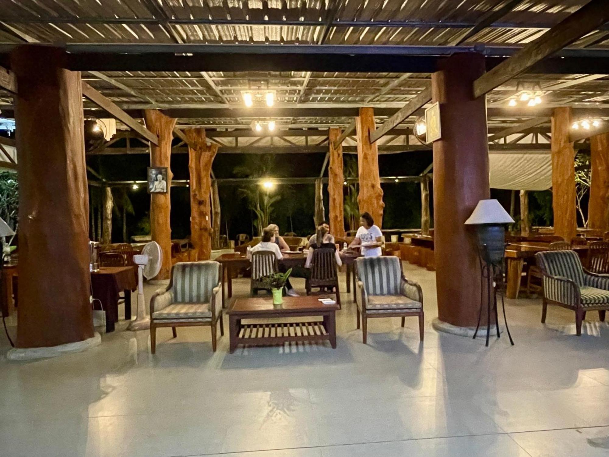 The Camper Lodge Khao Sok Ban Bang Bon Exterior foto